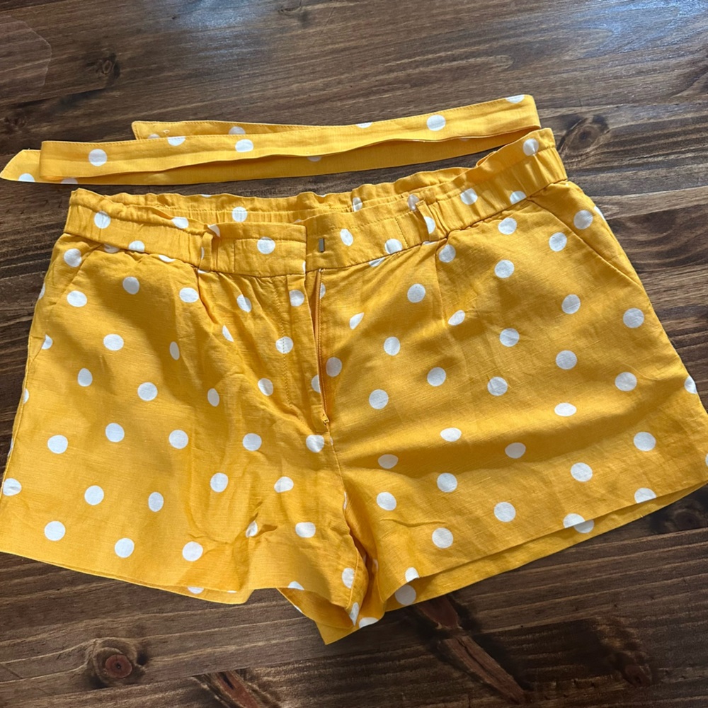 Loft yellow polka dot linen blend shorts. size 12